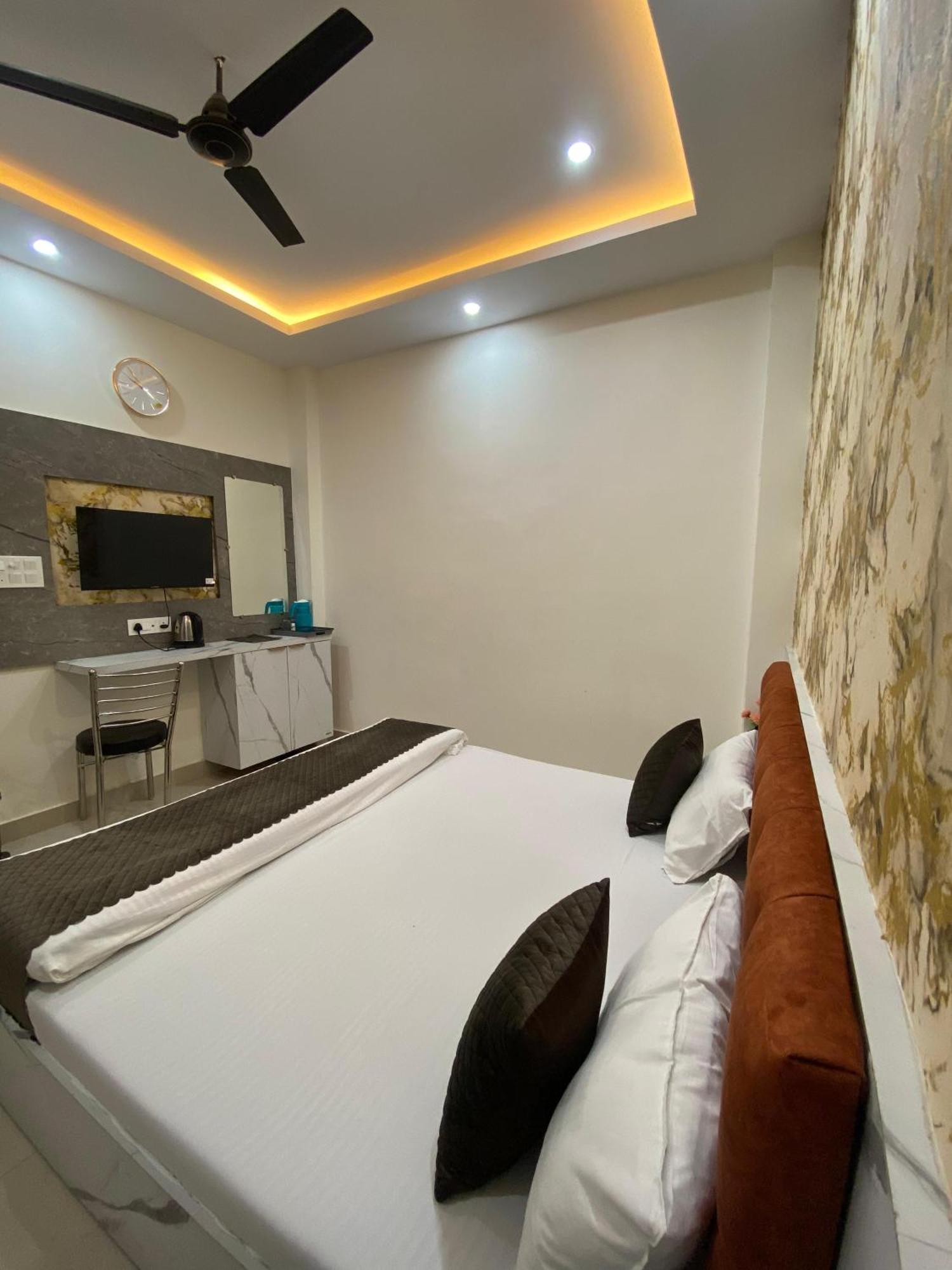 Shivraj Guest house