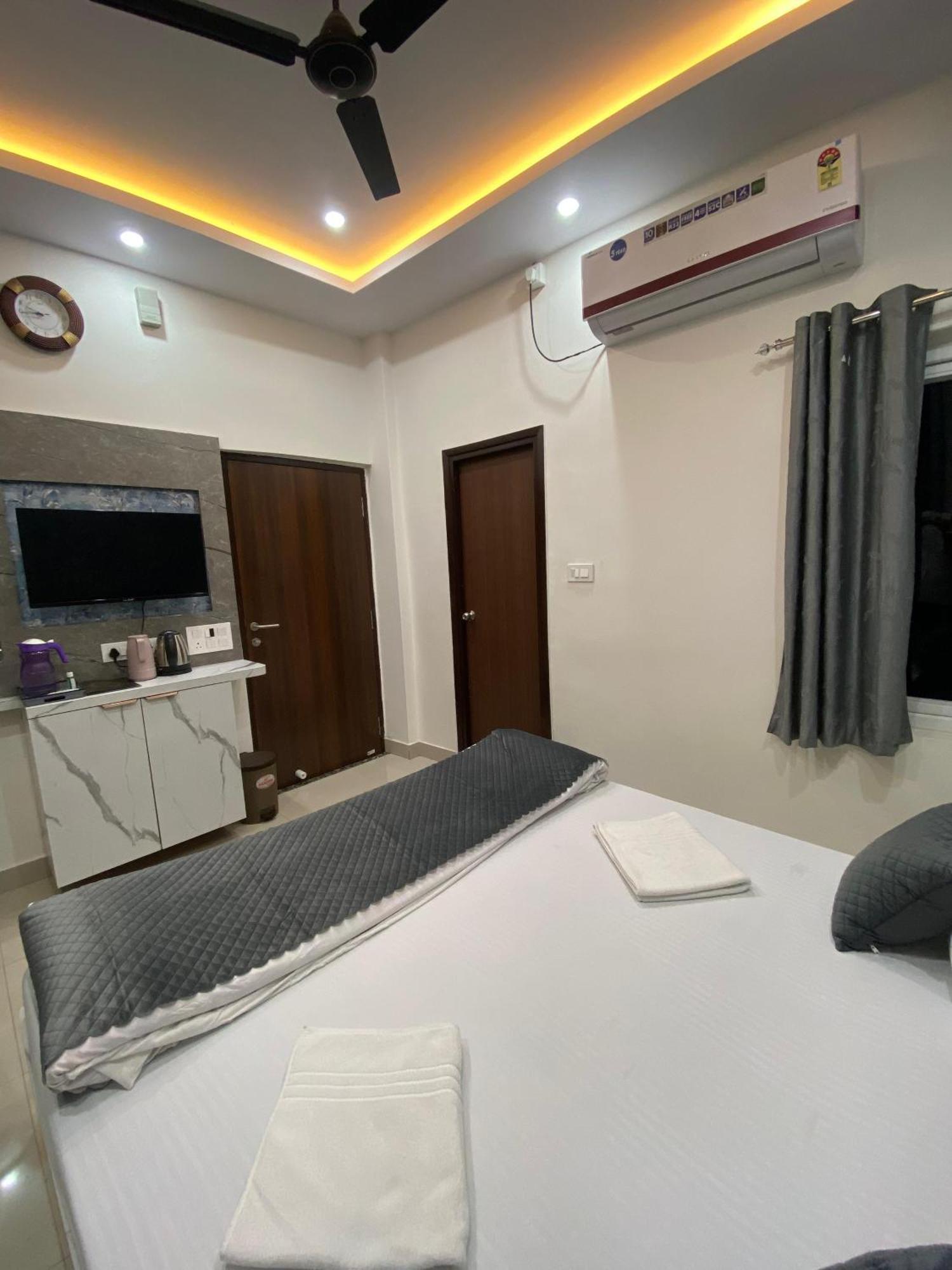 Shivraj Guest house *
