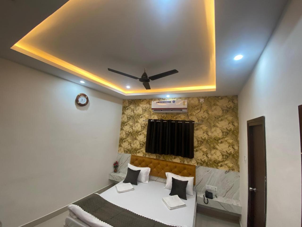 Guest house Shivraj Varanasi